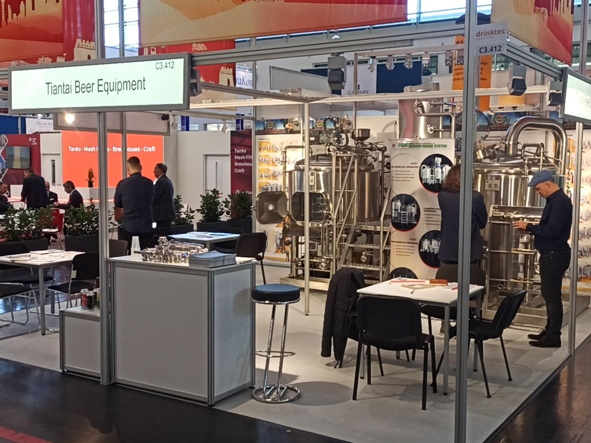 山東天泰啤酒設(shè)備有限公司亮相Drinktec，展現(xiàn)中國啤酒釀造設(shè)備制造實力