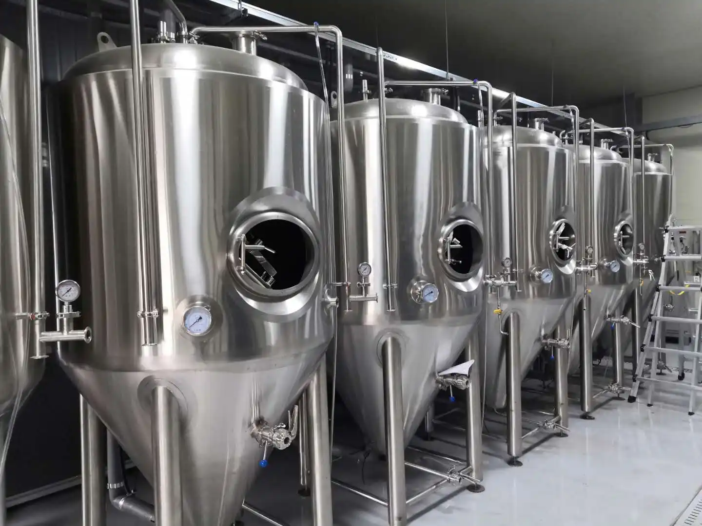 錐形發(fā)酵罐的壓力如何控制？