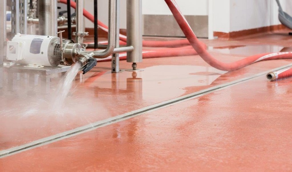 新的啤酒設(shè)備到位，使用前要如何清洗？